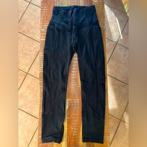 Lululemon Black Tight, women’s size 4